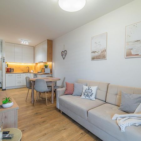 Horyzont Apartamenty - Kapitanski Mostek- Blisko Portu- Sniadania Kolberg Exterior foto