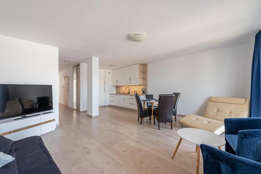Horyzont Apartamenty - Kapitanski Mostek- Blisko Portu- Sniadania Kolberg Exterior foto