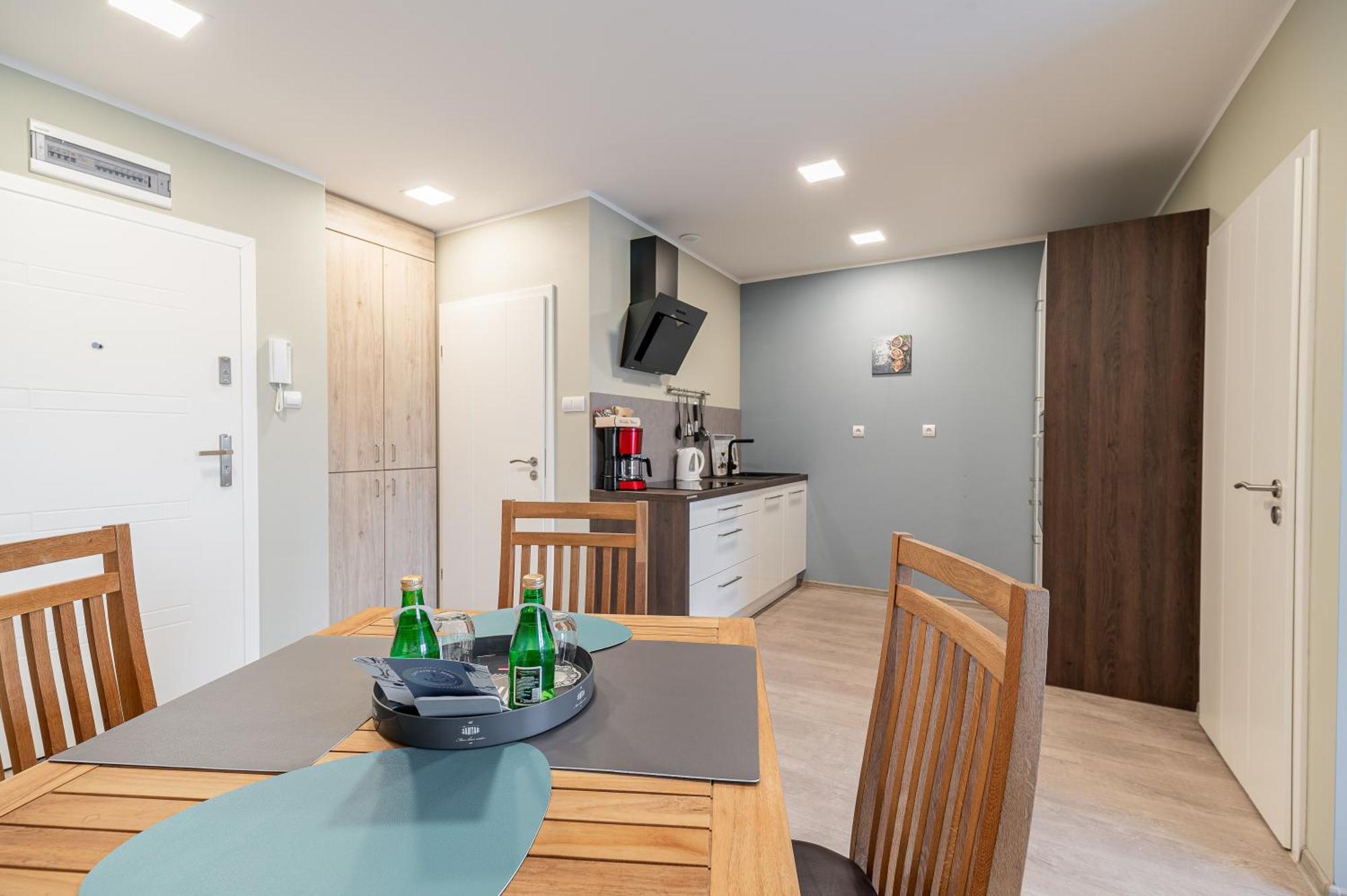 Horyzont Apartamenty - Kapitanski Mostek- Blisko Portu- Sniadania Kolberg Exterior foto