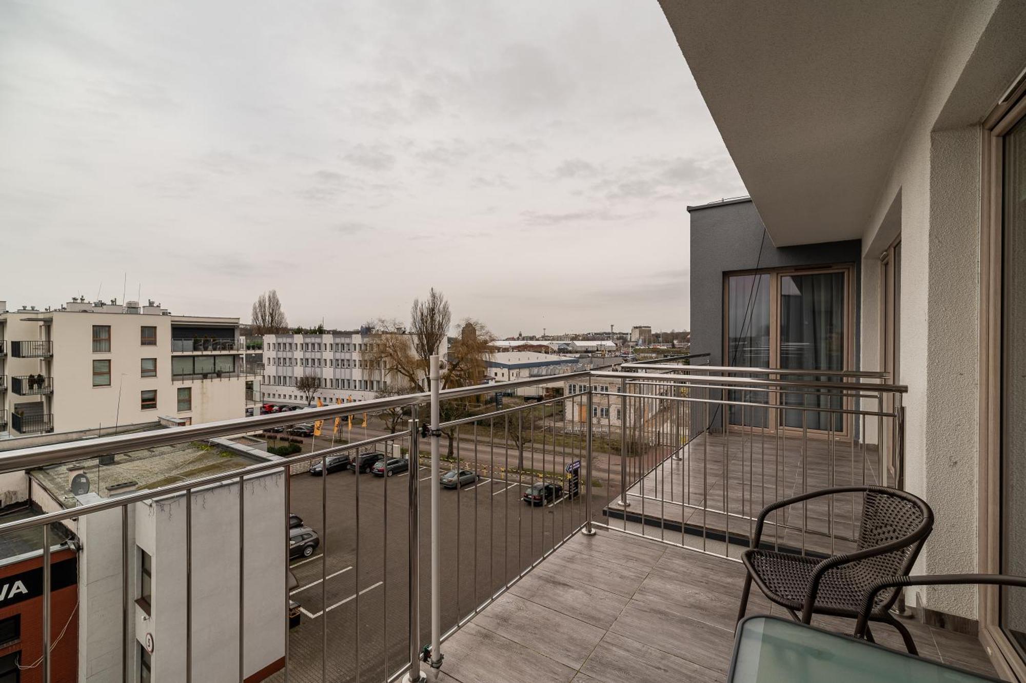 Horyzont Apartamenty - Kapitanski Mostek- Blisko Portu- Sniadania Kolberg Exterior foto